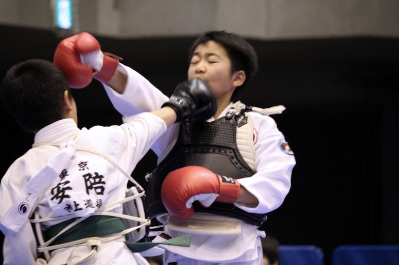 第8回日本拳法関東少年選手権大会 少年男子 防具試合<br>撮影：関東少年連盟
19.JPG