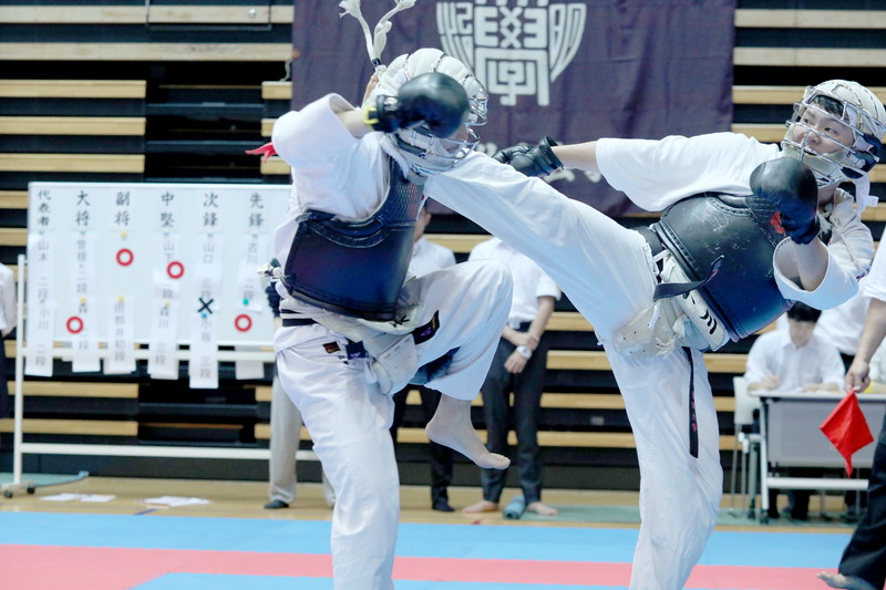 日本拳法第31回全国大学選抜選手権大会 
E5D_0650.JPG