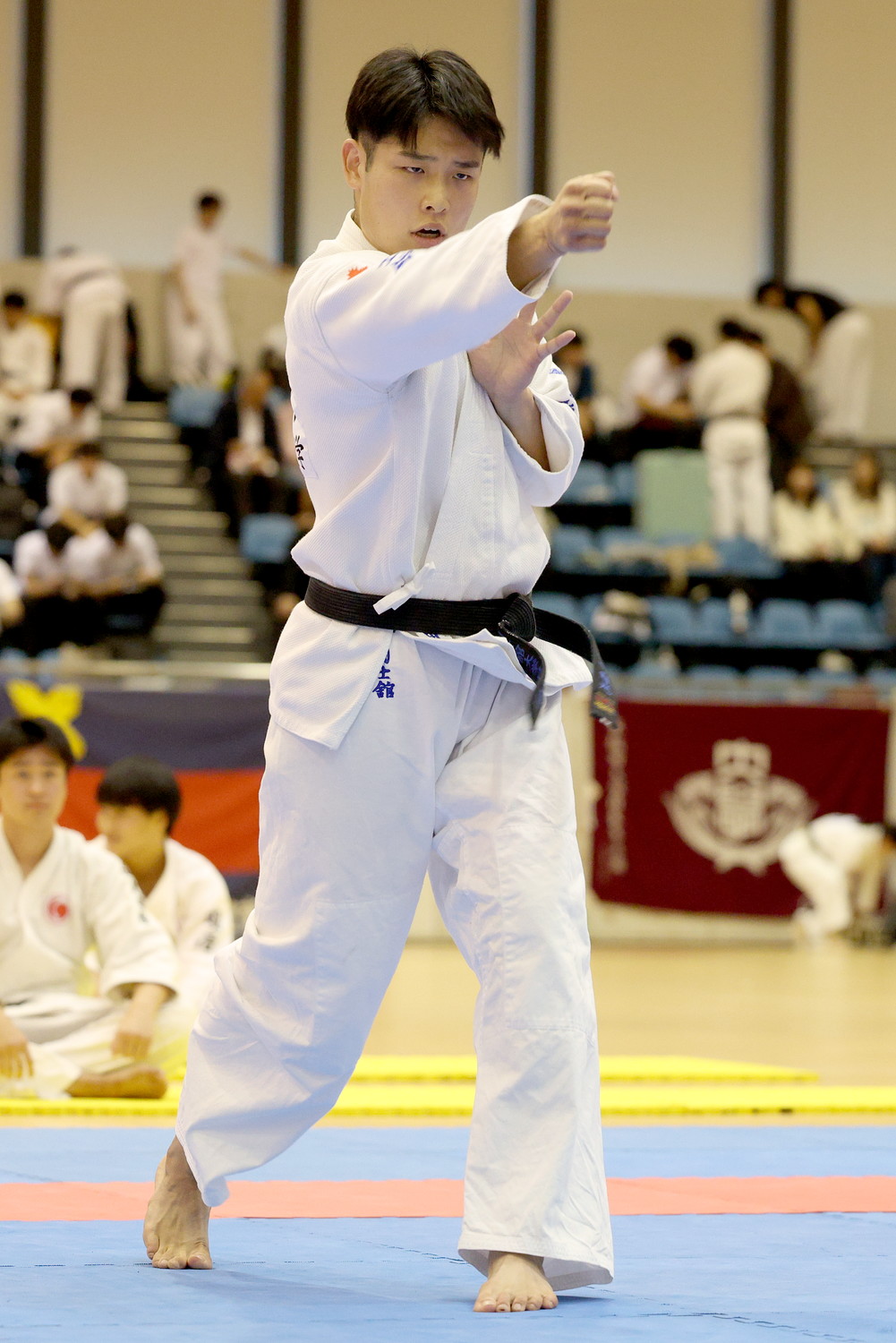 日本拳法第36回東日本大学選手権大会 形の部　一人形　國士舘大学・田村　龍光
R52_1935.JPG